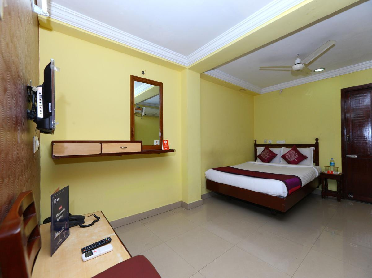 Oyo 9343 Jp Residency Hotell Pondicherry Exteriör bild